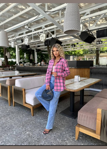 Сорочка в клітину жіноча з довгим рукавом Canvas пряма (296660672)