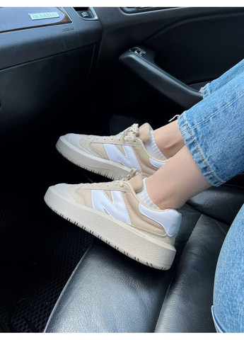 Бежевые демисезонные кроссовки мужские new balance ct302 beige white нью беланс ct302 No Brand