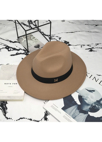 Шляпа унисекс Федора с устойчивыми полями и лентой бежевая (кэмэл) No Brand (300592648)