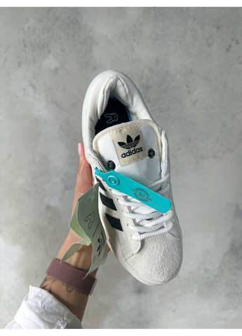 Білі Осінні кросівки чоловічі і жіночі adidas campus x bad bunny white black | адідас кампус бед банні білі No Brand