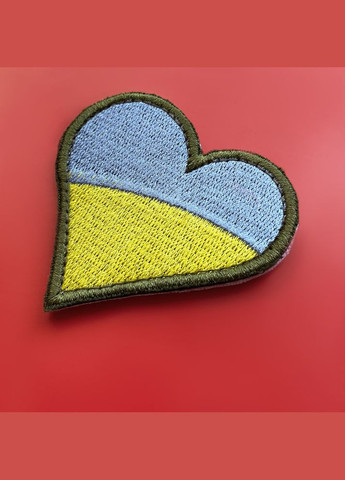 Шеврон 2 шт нашивка на липучці Прапор України Серце, вишитий патч 6х6,5 см IDEIA (275869764)