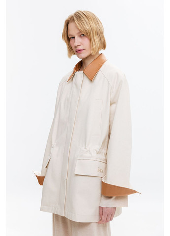 Айвори женский молочная джинсовая куртка с акцентным воротником I Am - демисезонный