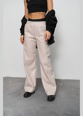 Женские брюки палаццо из эко кожи цвет бежевый р.L 450868 New Trend (282926576)