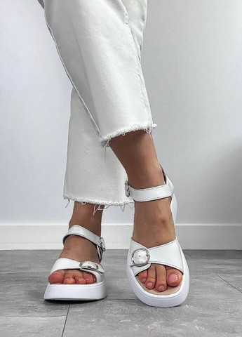Белые босоножки кожа Ailinda с ремешком