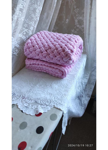 Плед плюшевый 100*120см цвет 185 ручной работы из пряжи пуффи узор плетенка Handmade (326835265)