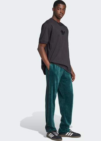 Чорна футболка adicolor loose 2000s cali adidas