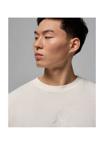 Белая футболка мужская flight essentials oversized t-shirt white Air Jordan