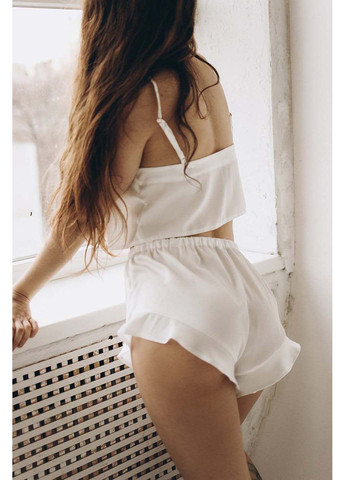 Молочная всесезон шелковая пижама с рюшами Perfect Female