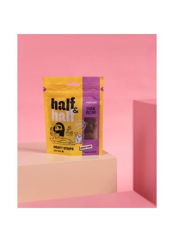 Лакомство для кошек в форме мясных полосочек с уткой, 50 г Half&Half (362580752)