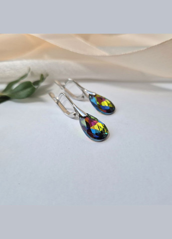 Срібні сережки Крапельки з камінням Сваровскі Срібло 925 проби Родоване 3.60 г 5000р No Brand (332996822)