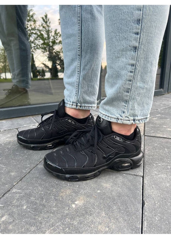 КРОСІВКИ ЖІНОЧІ NIKE AIR MAX PLUS TN BLACK НАЙК АІР МАКС ТН ПЛЮС No Brand чорні демісезони (367177576)