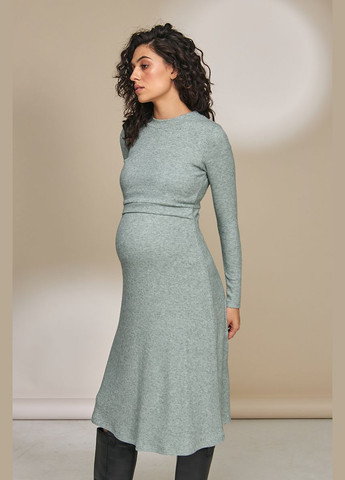 Оливкова трикотажна сукня для вагітних та годуючих оливкова в рубчик Юла мама