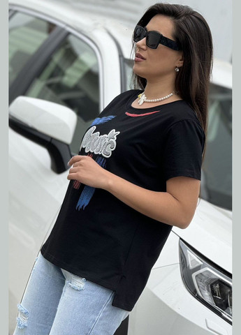 Черная летняя футболка женская полубатальная черного цвета Let's Shop