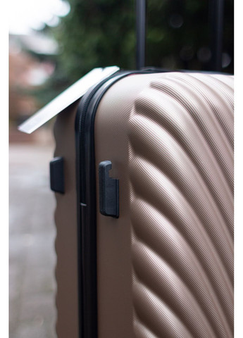 Чемодан пластиковый ручная кладь S, цвет шампань Wings 120 (366737671)