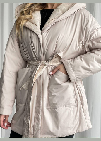 Бежевая женская теплая куртка под пояс цвет бежевый р.46/48 450136 New Trend