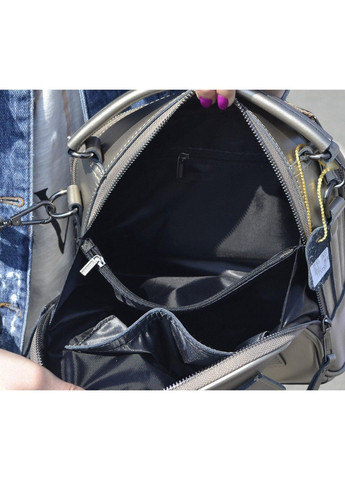 Небольшая женская кожаная сумка с ремнем на плечо 25.5х21х10,5 см No Brand (288047761)
