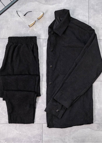 Черный приталенный костюм из микровельвета ShopnGo