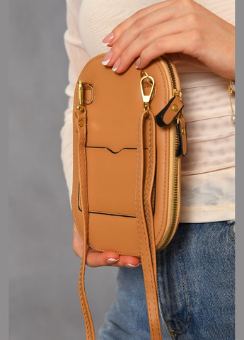 Клатч женский из экокожи бежевого цвета Let's Shop (312374684)