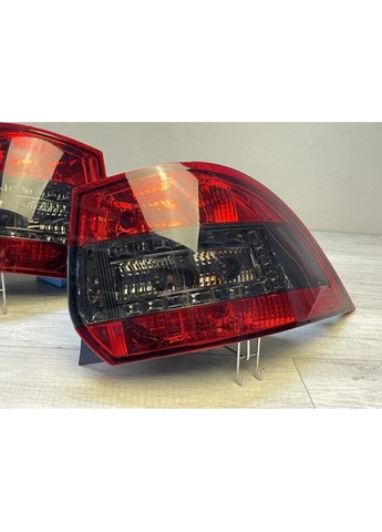Задние фонари Volkswagen Golf 5 (LDVWW2) No Brand (381199455)