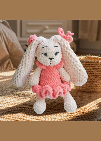 Іграшка зайченя в рожевому платті ручної роботи в’язана гачком (OL-0004) No Brand (370718887)