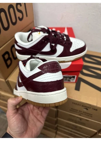 КРОСІВКИ ЖІНОЧІ NIKE SB DUNK BURGUNDY CROC НАЙК СБ ДАНК ЧЕРВОНІ No Brand червоні демісезони (392030718)
