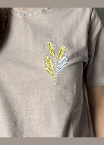 Бежева бежева жіноча футболка -вишиванка колоски НоКо візерунок орнамент пряма, вільна трикотаж (339786955)