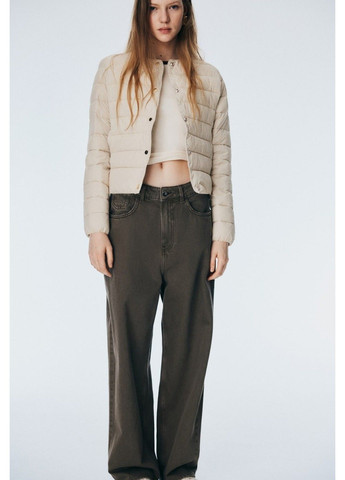 Светло-бежевая демисезонная женская стеганная куртка без воротника н&м (58522) м светло-бежевая H&M