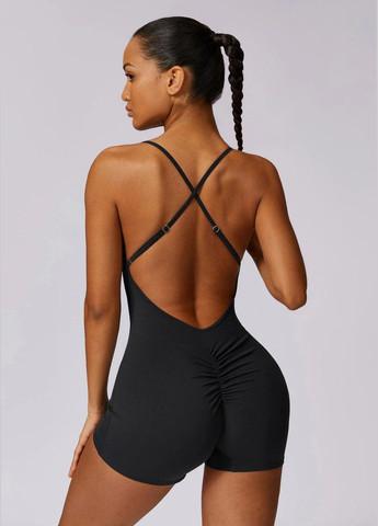 Спортивний жіночий однотонний комбінезон з відкритою спинкою, на бретелях, з пушап ефектом, для фітнесу, йоги, спорту Strunka комбінезон-шорти однотонний чорний спортивний