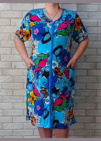 Женский халат летний большого размера (норма, батал) с рукавом и карманами на молнии пояс сзади, цвет голубой в цветы No Brand (322135916)