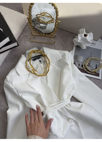 Молочный женский пиджак женский однотонный Style Point однотонный - всесезон