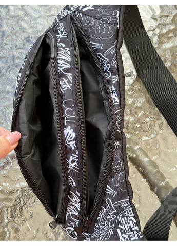 Сумка на пояс бананка для мальчика или девочки граффити. No Brand (350613533)