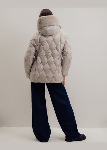 Молочна зимня куртка жіноча з хутром Batterflei