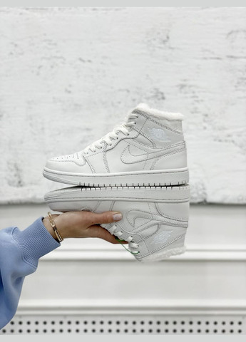 Білі Зимовий кросівки зимові чоловічі і жіночі nike air jordan 1 winter white fur | найк аір джордан 1 білі з хутром No Brand