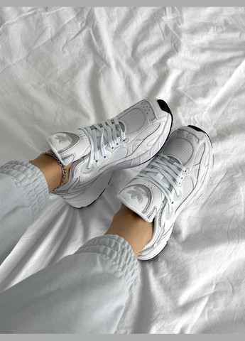 Белые всесезонные кроссовки Vakko Adidas Astir White