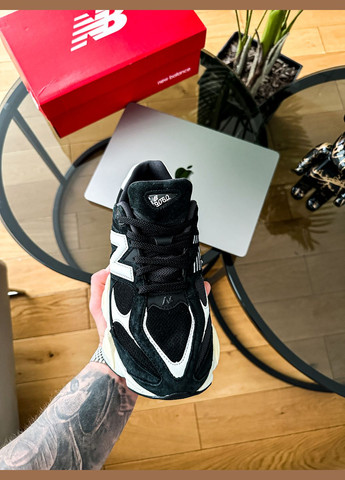 Чорні Осінні кросівки чоловічі і жіночі new balance 9060 black/white | нью баланс 9060 чорні No Brand