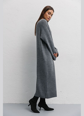 Сіра вязана довга сукня oversize темно-молочного кольору Arjen