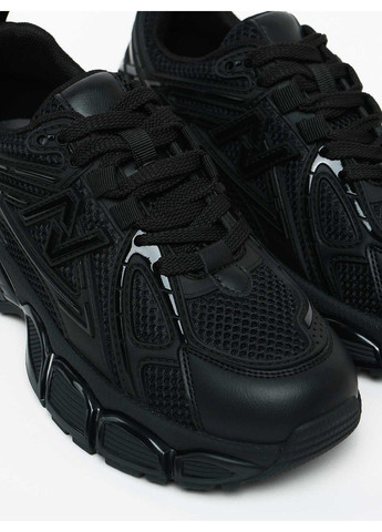 Черные демисезонные женские кроссовки 1100109 Buts