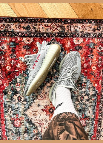 Серые демисезонные кроссовки мужские adidas yeezy boost 350 v2 zebra | адидас йези буст 350 серые No Brand