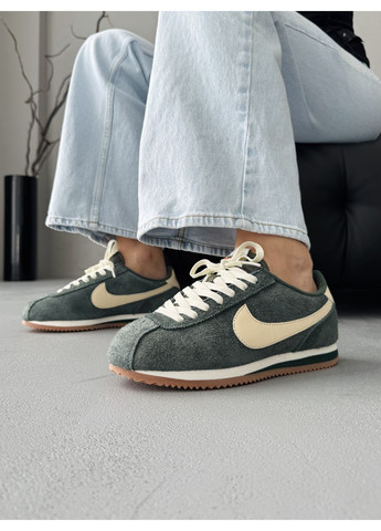 Зелені Осінні кросівки чоловічі і жіночі nike cortez vintage green gum suede | найк кортез вінтаж зелені No Brand