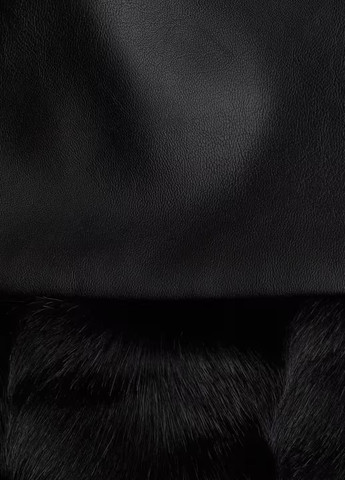 Черное платье H&M однотонное