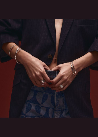 Жесткий серебряный браслет 141678 17 17 Oniks (323426225)