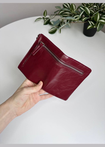 Жіночий гаманець з екошкіри на магніті середнього розміру Saralyn (296660701)