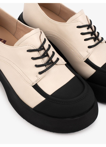 Buts Женские туфли на низком ходу 1100203 бежевый з натуральная кожа, — демисезон (301000642)