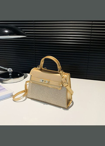 Женская сумка 3205 кросс-боди на ремешке золотистая No Brand (326487634)