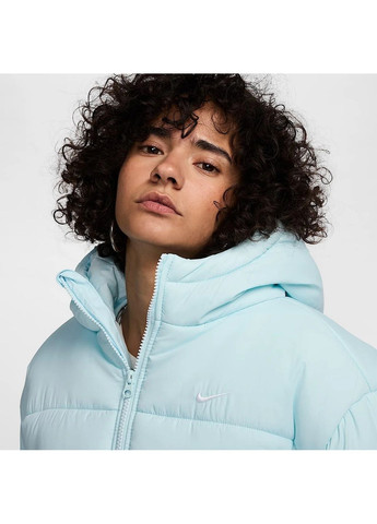 Блакитна куртка жіноча nsw tf synfl nk clsc pfr light blue Nike