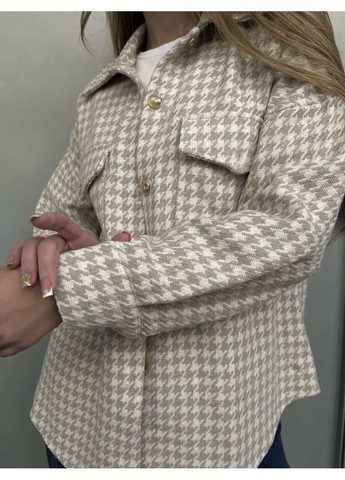 Бежевая рубашка No Brand