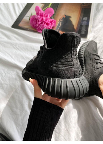 Черные демисезонные кроссовки мужские adidas yeezy boost 350 black адидас изи буст No Brand