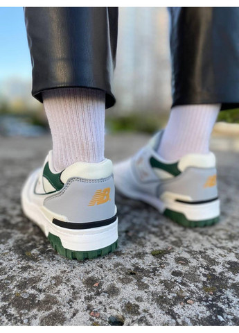 Сірі Осінні кросівки чоловічі new balance 550 white nightwatch green bb550pwc нью беланс 550 No Brand