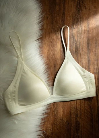 Айворий бралетт жіночий гладенький безшовний бюстгальтер-бралет з сіточкою між чашками summer air (1862-75-01) Macarena без кісточок