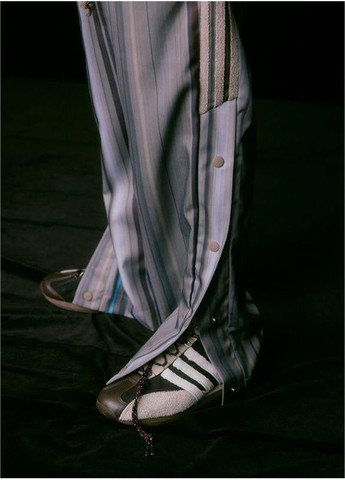 Бежевые демисезонные кроссовки мужские adidas original country og low trainers адидас No Brand